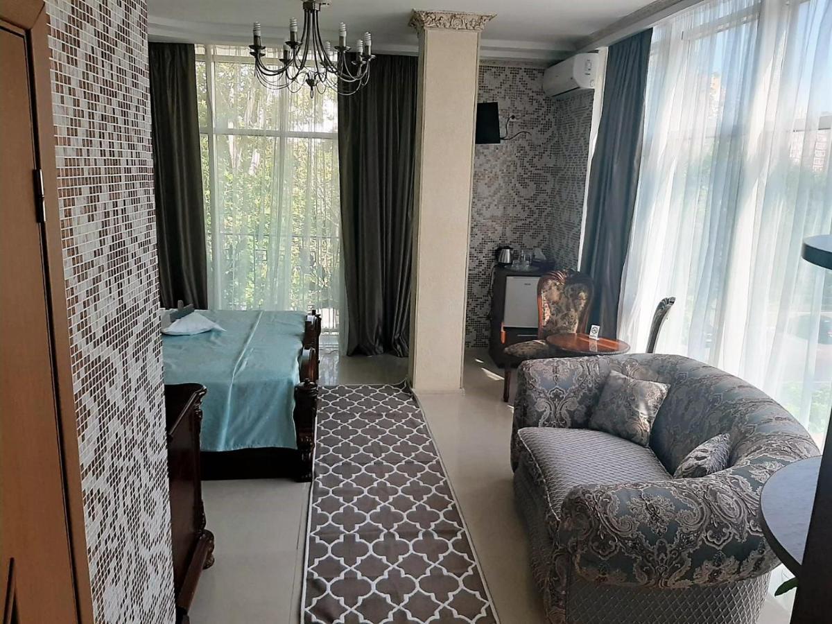 Alice Place Hotel Odessa Kamer foto